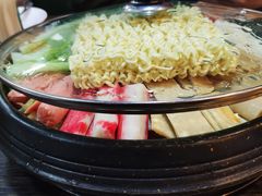 传统部队火锅-the frypan韩国炸鸡啤酒(五路居店)