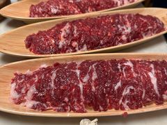 -左庭右院鲜牛肉火锅(浦江欢乐颂店)