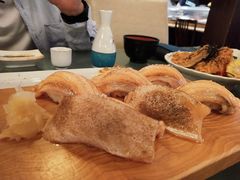 炙鲑鱼肚寿司-椿山日本料理