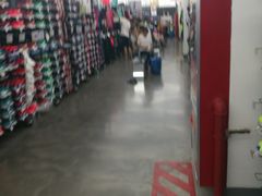 -迪卡侬(金龙湖店)