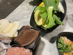 -新辣道鱼火锅(领展购物广场·中关村店)