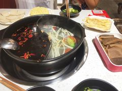 -钢管厂歆瑞源油卤串串香(春熙路太古里店)