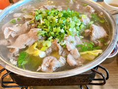 跷脚牛肉小锅-肖四女乐山跷脚牛肉(世博源店)