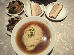 -松鹤面馆·古法焖肉面(观前店)