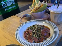 -J's Cafe Lab