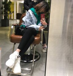 -AYO SALON