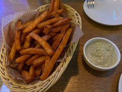 -味德西餐音乐酒吧 Wade's Bar&Grill
