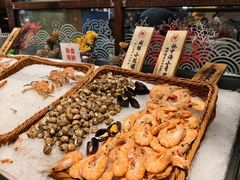 -四海一家自助餐(益田假日广场店)