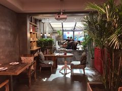 -HIGH FIVE哈福手工汉堡(桂林路店)