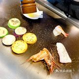 鐵板燒都係我最愛嘅日本菜之一，佢嘅精髓在於採用新鮮嘅