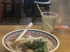 秘制绿豆汤-鑫花溪牛肉米粉(人民广场店)
