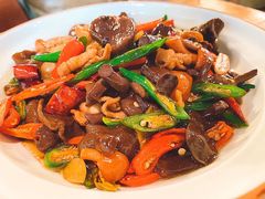 小炒黑牛肝菌-胡桃里音乐酒馆(东区店)