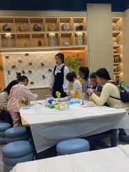 -奈尔宝家庭中心·亲子餐厅(北京东坝万达店)