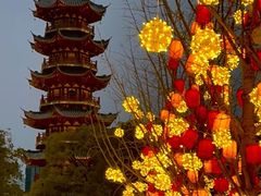 -龙华寺