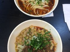 -秦云老太婆摊摊面(磁器口店)