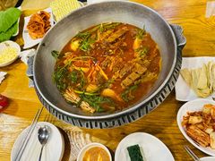 -喇喇排骨火锅·传统韩式脊骨汤(望京西园总店)
