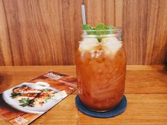 -ROAST coffee & eatery