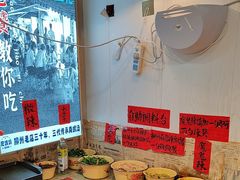 -柳州肥姨妈大骨螺蛳粉(东靖路店)