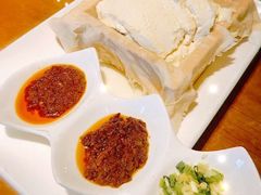 -95号酱骨·一块豆腐(展春园西路店)