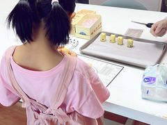 -食间旅人DIY烘焙工作室