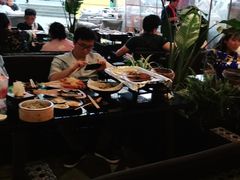 -何师烧烤·香辣蟹·川菜·30年老品牌(太古里旗舰店)