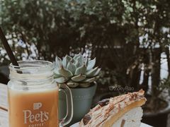 -Peet's 皮爷咖啡(东湖路手作店)