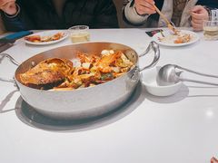 -七欣天香辣蟹火锅(闵行浦江欢乐颂店)