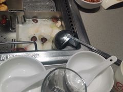 -海底捞火锅(六合天街店)