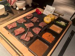 -左庭右院鲜牛肉火锅黑金店(陆家嘴中心店)