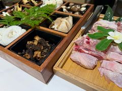 -花菇朵 ll 野生菌锅·精品滇菜(后沙峪店)