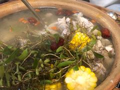 石橄榄炖鸡-洪大厨鸡煲(福田店)