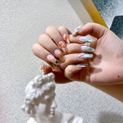 -柚子•猫美睫美甲