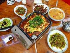 -邹胖哥好好吃餐馆(荔波美食街店)