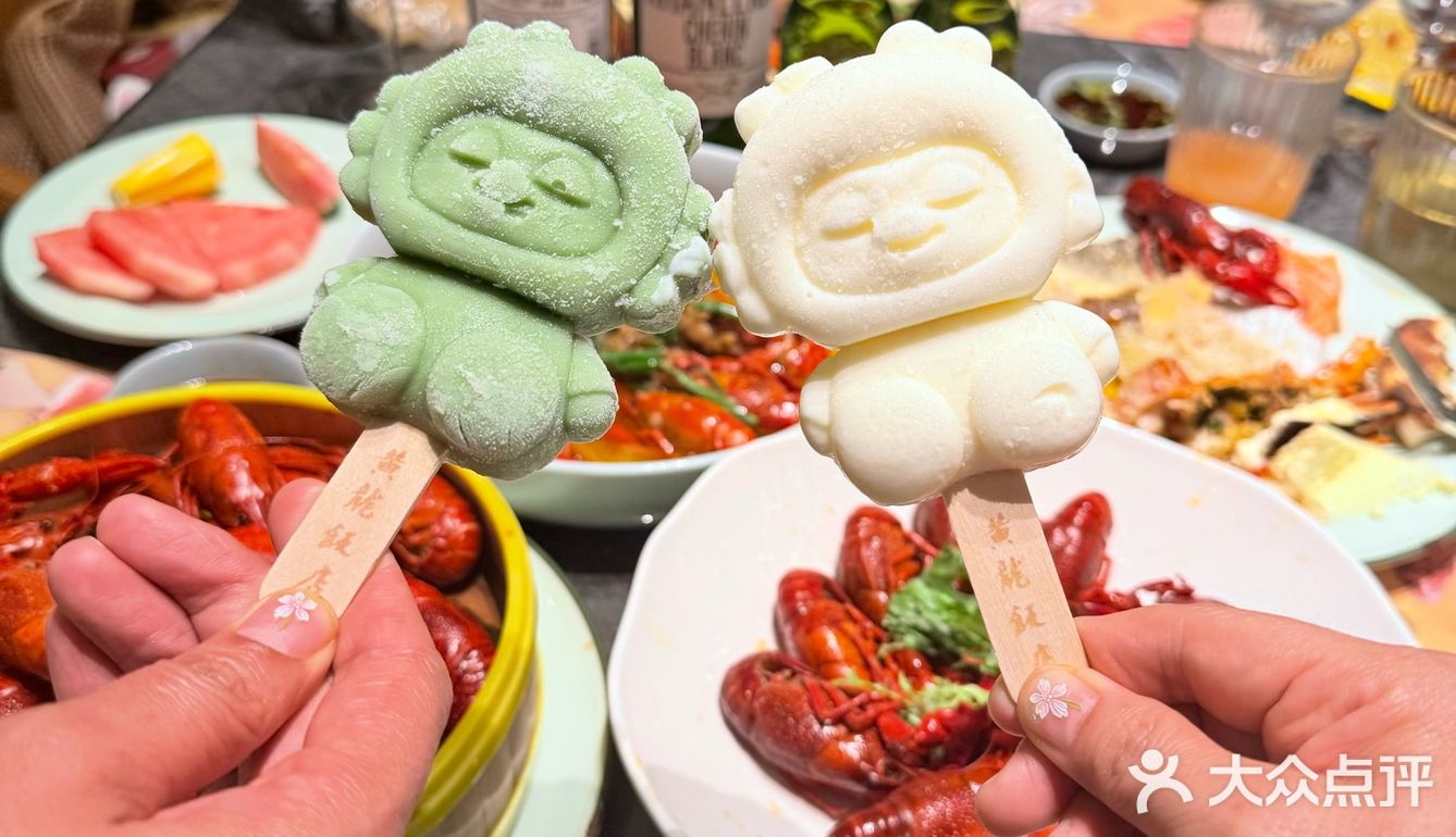 黄龙饭店自助餐，小龙虾狂嗨！夏天的快乐来了！