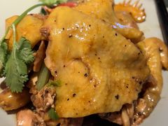 -大头虾越式风味餐厅(光明广场店)