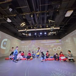 -小鸡哆哆故事屋·儿童乐园(嘉里城店)