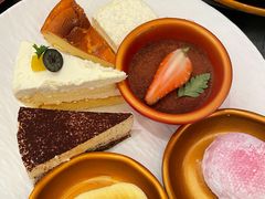 -牛YO寿喜烧·铁板烧和牛火锅自助(市府恒隆店)