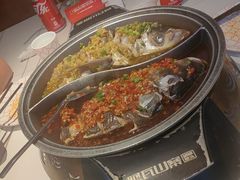 -阿瓦山寨·湘菜现炒·剁椒鱼头王(咸阳总店)