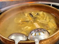 -阿山卓·野生菌火锅·纳西火塘烤肉