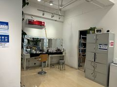 -六朵云照相馆(喷水池店)
