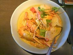 -大头虾越式风味餐厅(光明广场店)