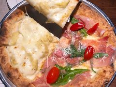 双拼披萨-Primo·丽莫意大利窑烤披萨