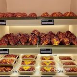 龙湖天街惊现蛋挞界天花板！开心果酱爆浆绝了💚