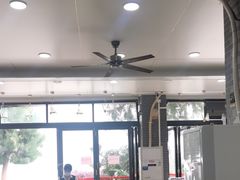 -鹏城人家海鲜酒家·23年老字号(较场尾店)
