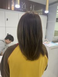 -镁连社·美联社