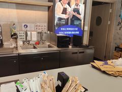 -瑞幸咖啡(宁波嘉汇国贸店)