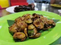 香辣炒花蛤-明记烧鱼美味店