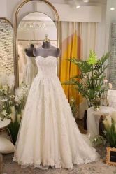 -LA GRACE高端婚纱礼服定制馆