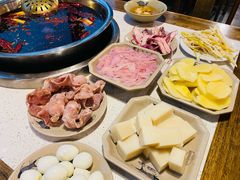 -九尺赵老四鲜鹅肠火锅