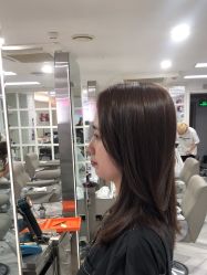 -米娜护肤造型